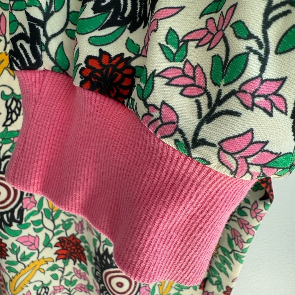 ALICE + OLIVIA NYC Slim-Fit Floral Joggers - Picture 9 of 14